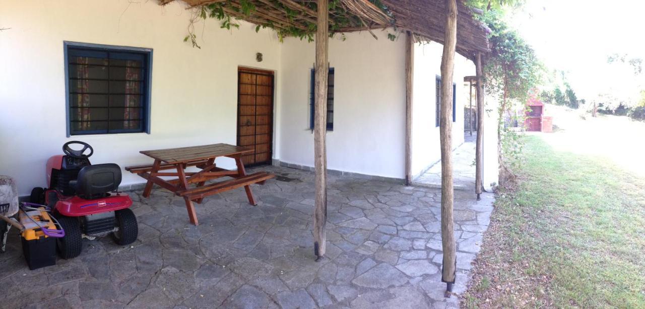 Secluded 1.8 Acre Garden Villa, For Exclusive Use With Stunning Views. Каландра Экстерьер фото